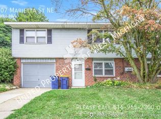 707 Marietta St NE, Grand Rapids, MI 49505