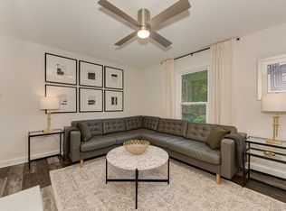 1216 Longbrook Dr, Charlotte, NC 28270