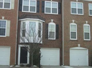 8197 Singleleaf Ln, Lorton, VA 22079