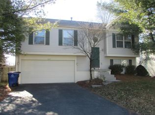 1417 Hackworth St, Columbus, OH 43207