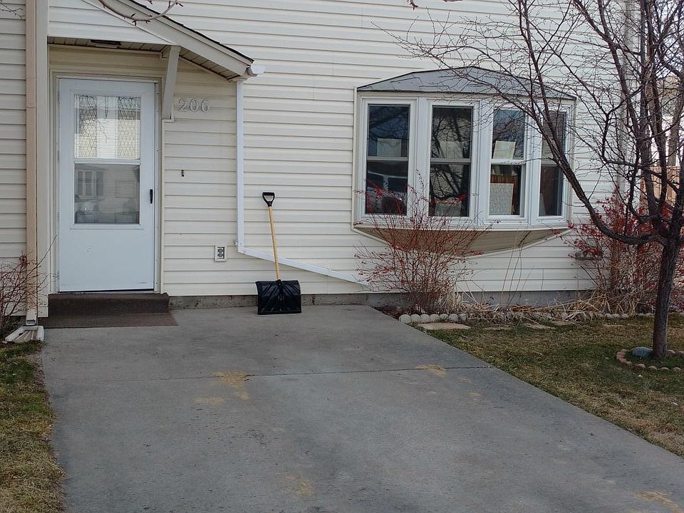 1st image of 206 Parkcrest Way