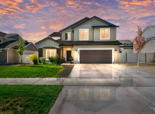 1993 W Wood Chip Dr, Meridian, ID 83642