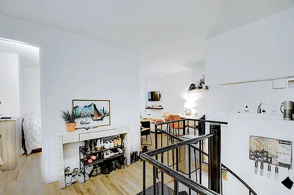 Rented by Urbane Brokerage | media 23