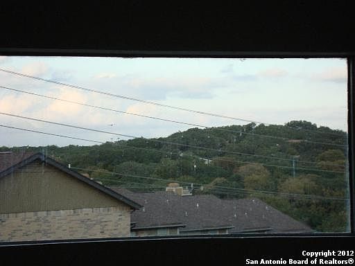 5th image of 1766 Thousand Oaks