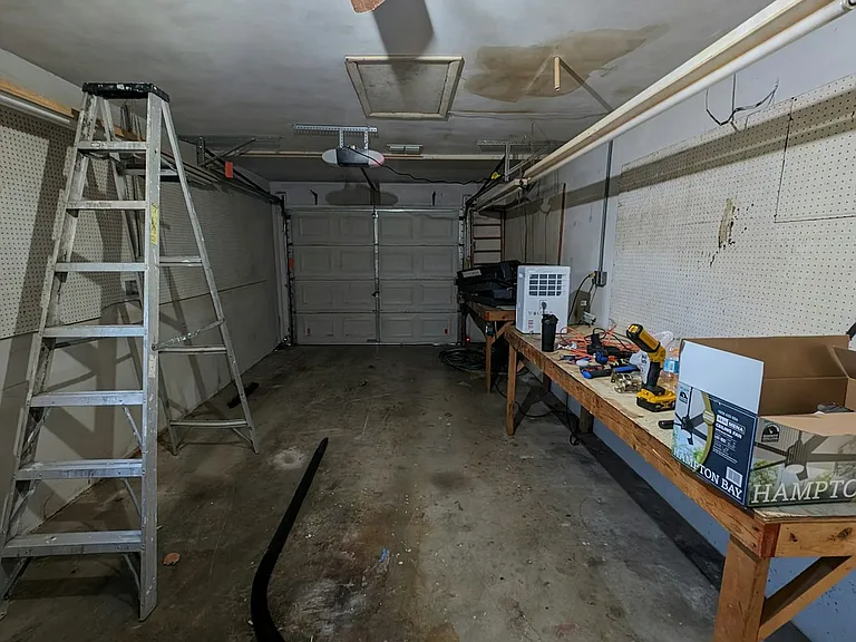 1580 Andover Dr — Photo 22