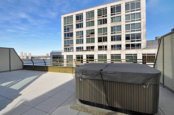 Sold by Corcoran | media 2