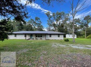 721 Cowboy Rd, Jesup, GA 31545
