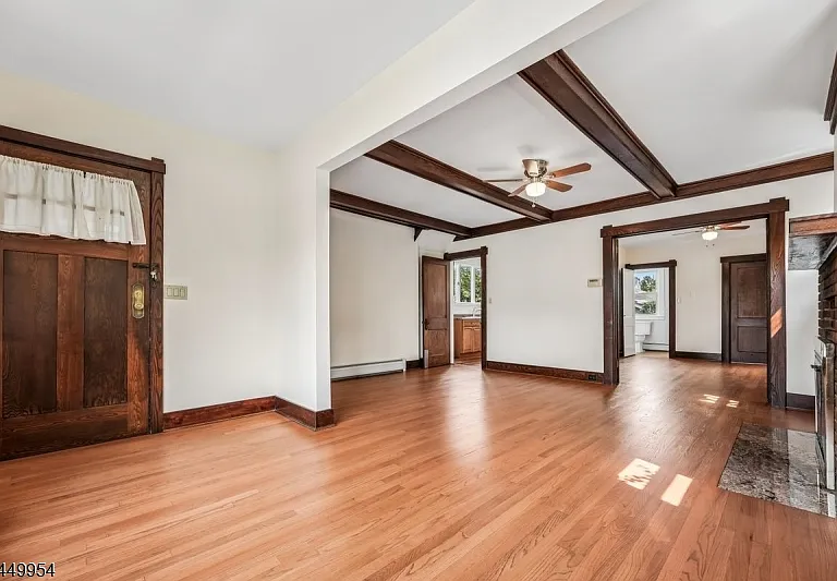 21 Broughton Ave #1 — Photo 2