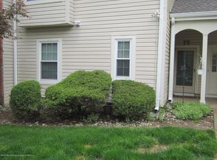 75 Tulip Ln, Freehold, NJ 07728