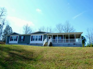 12015 Chipmunk Dr, Pound, VA 24279