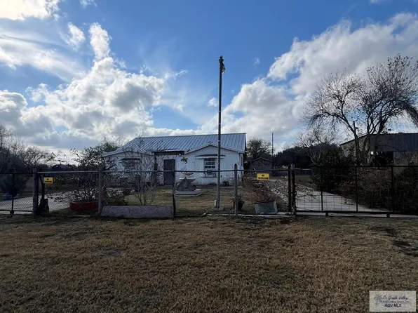 10730 Tampa Ave, Santa Rosa, TX 78593