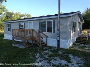 21301 V Dr N, Olivet, MI 49076