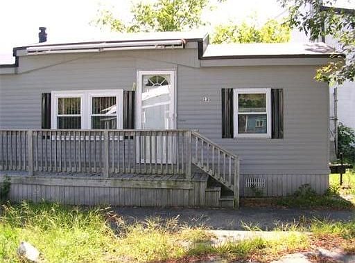 4th image of 104 Broadway Trlr 13
