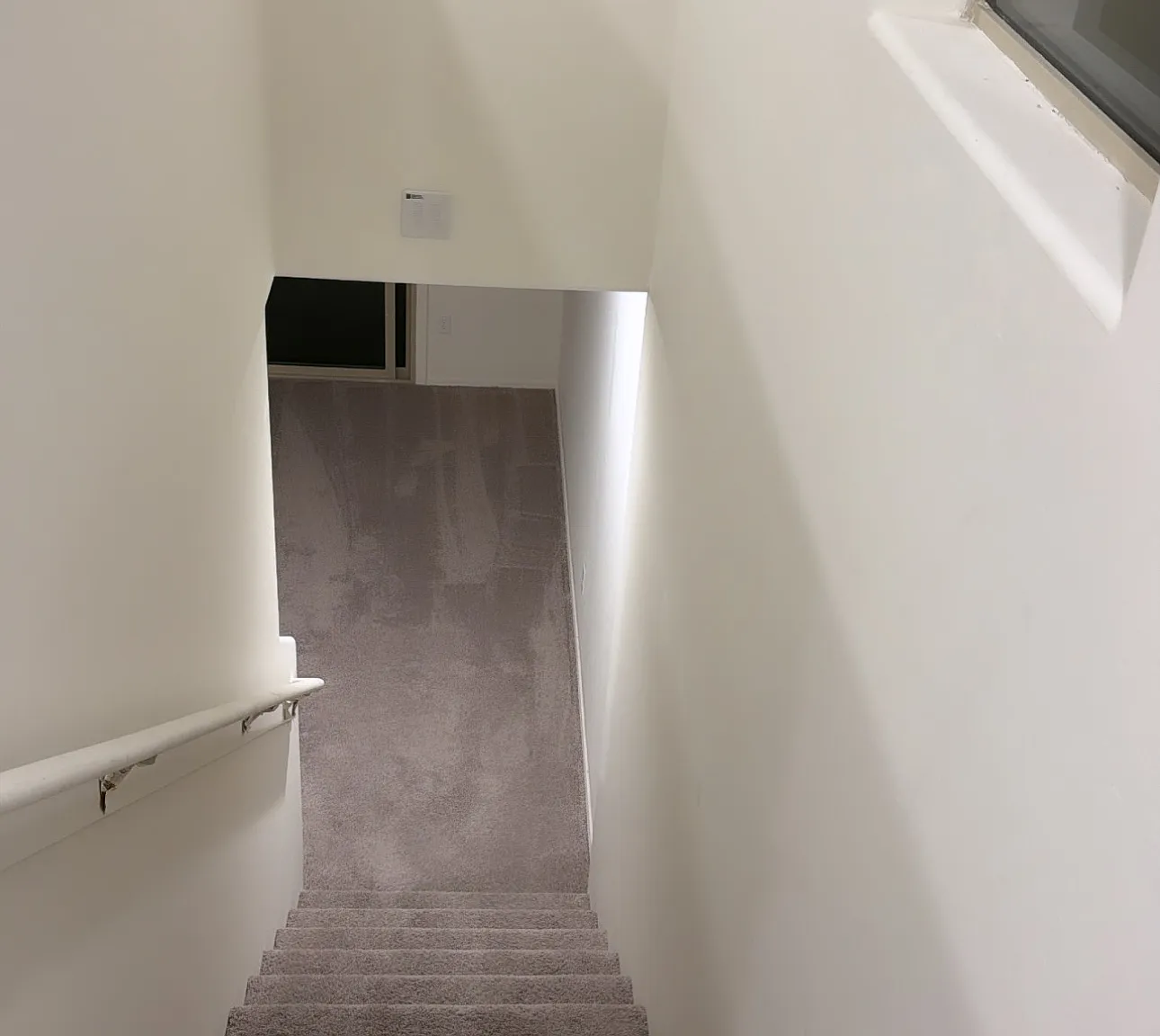 3 bed, 1673 sqft, $2,600 — Photo 3