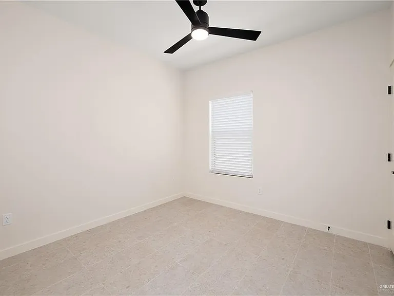 11501 N 25th St #2 — Photo 11