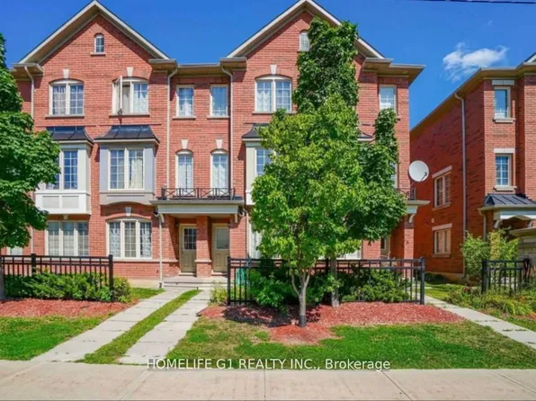 20 Shiraz Dr, Brampton, ON L6R 0W7