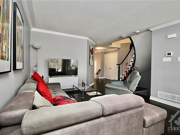 3rd image of 6308 Sablewood Pl