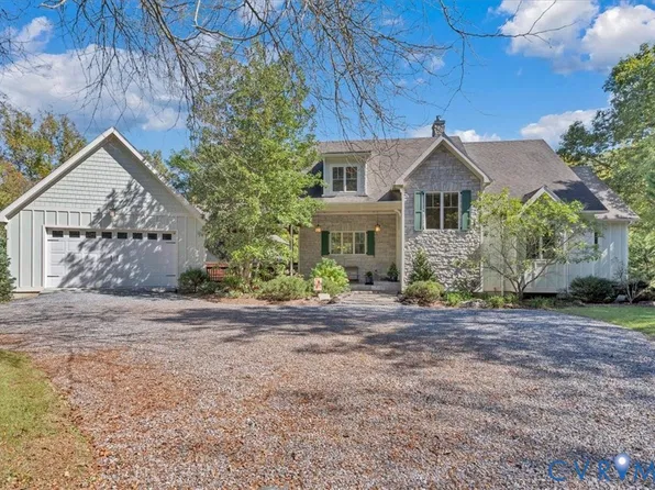 82 Cowpasture River Hwy, Clifton Forge, VA 24422