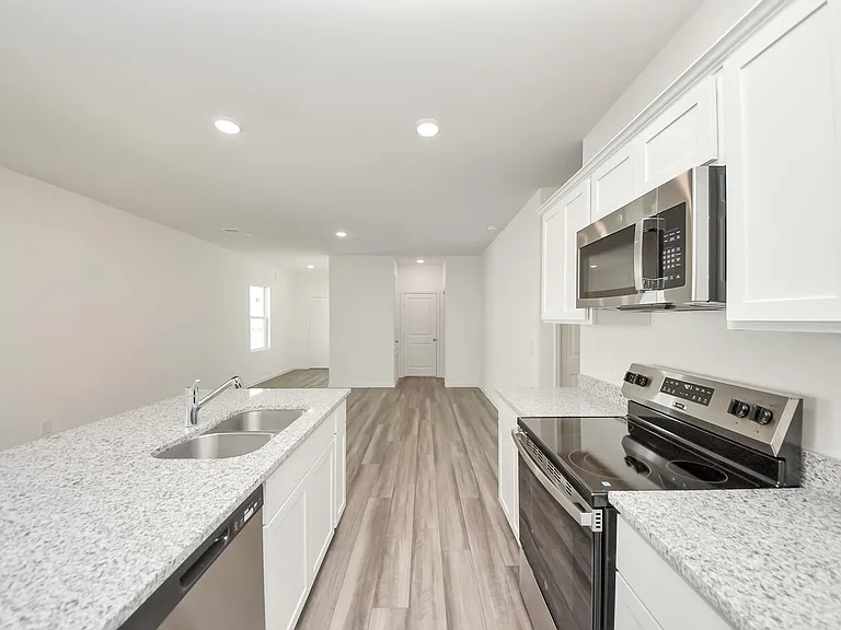31035 Gayle Prairie Oaks St — Photo 24