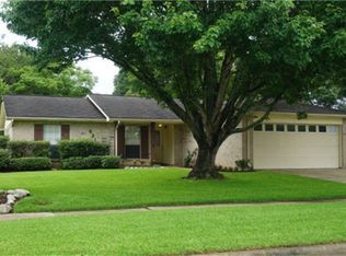 6215 Brookdale Dr, League City, TX 77573