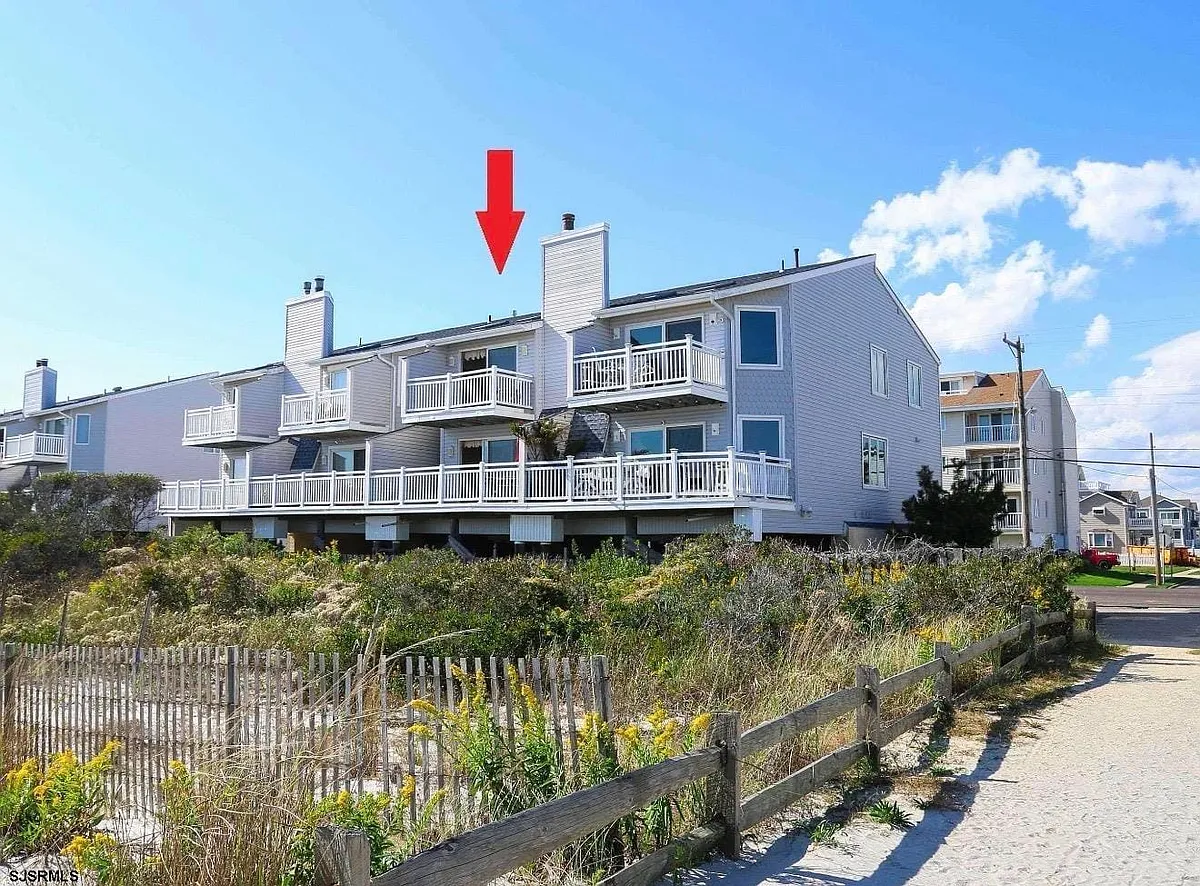 Building Photo - 512 E Brigantine Ave #2