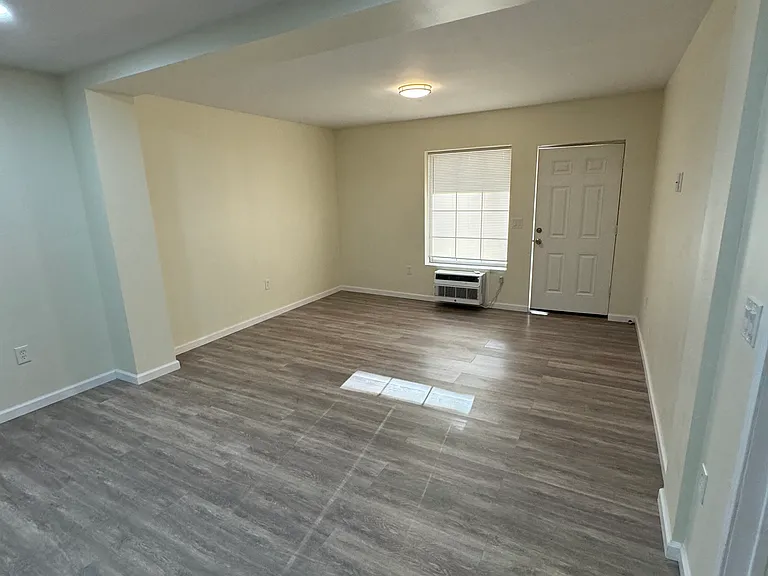 2200 Kunkletown Rd #B — Photo 2