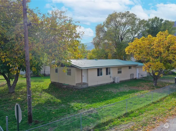 320 Ironwood Street, Oroville, WA 98844