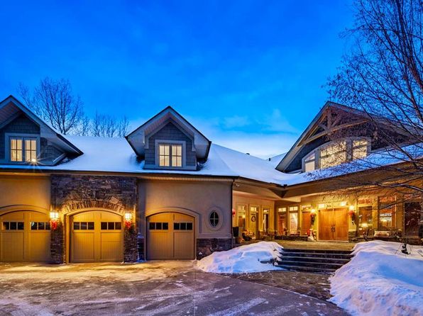 32 E Wolfwillow Rdg, Rocky View County, AB T3Z 2Z4