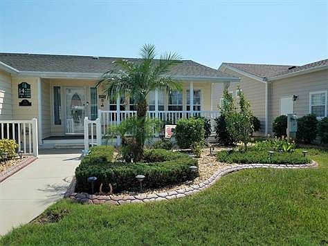 3rd image of 2528 Pier Dr