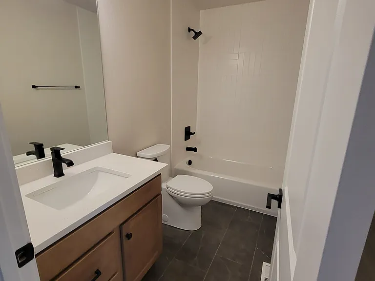 Upstairs spare bathroom