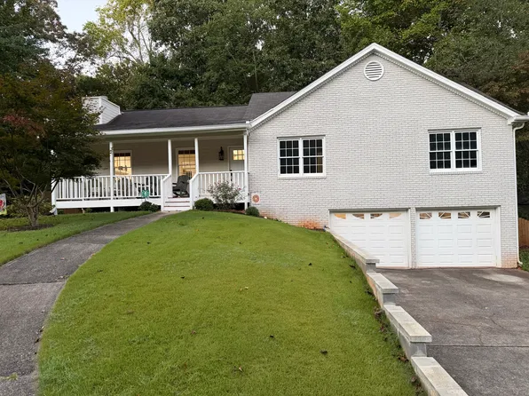 2673 Ashley Dr N, Marietta, GA 30064