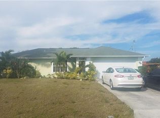 652 SW Kenyoun St, Port Saint Lucie, FL 34983