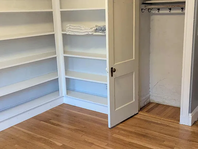 187 Winthrop Rd #3 — Photo 10
