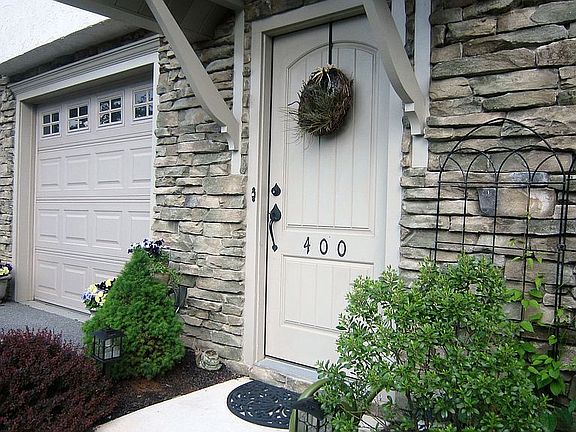 Stone and Stucco Exterior