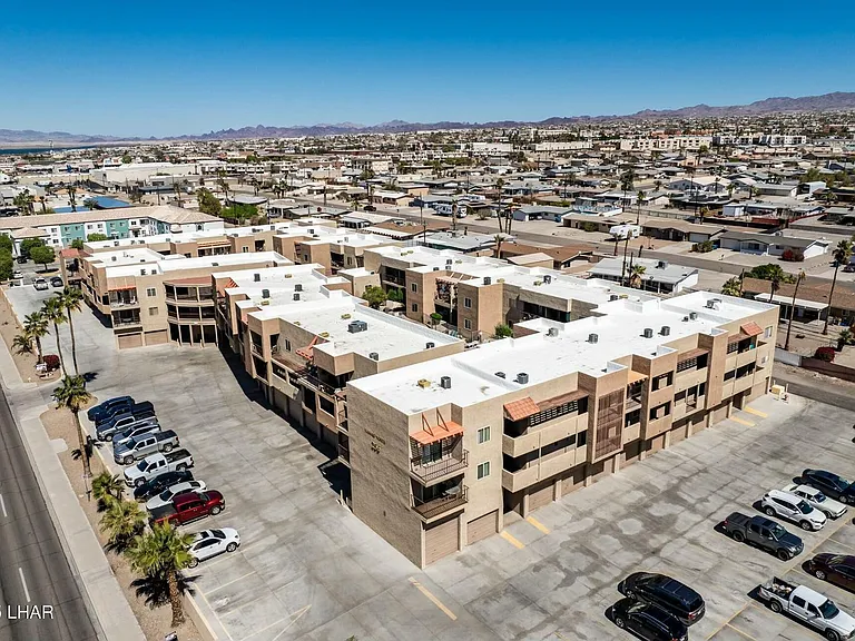 256 Lake Havasu Ave S #B73 — Photo 2