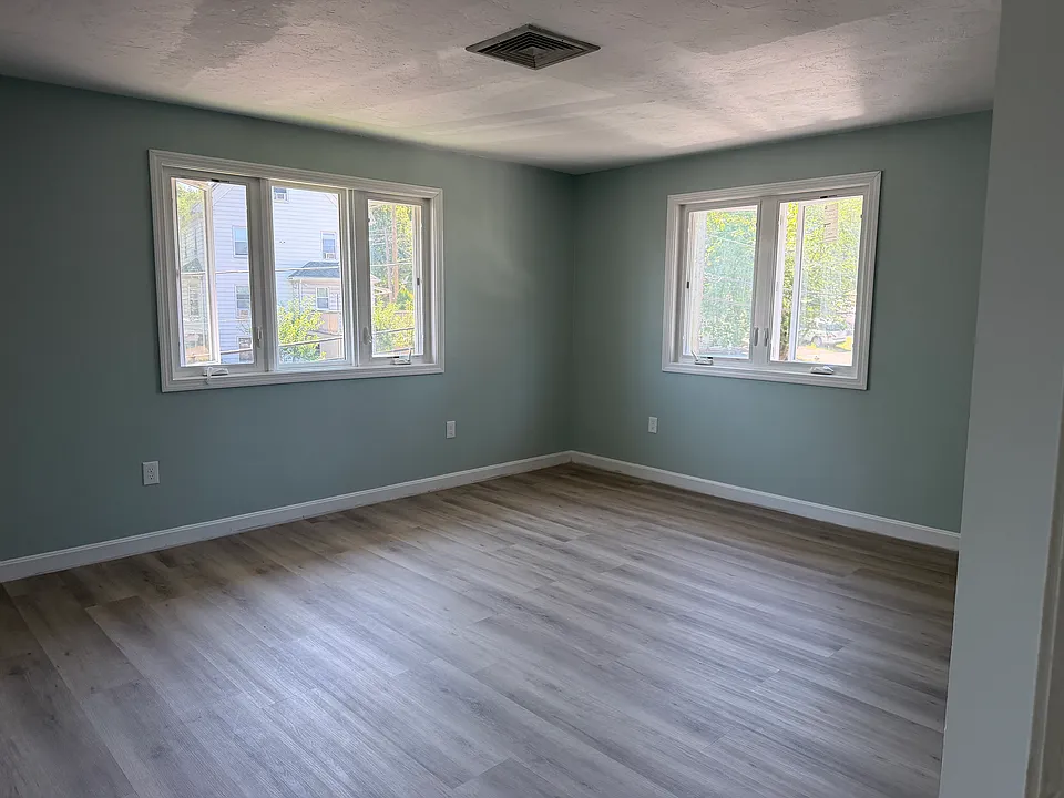 Federal Ave