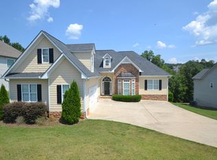 34 Roberson Dr, Cartersville, GA 30121