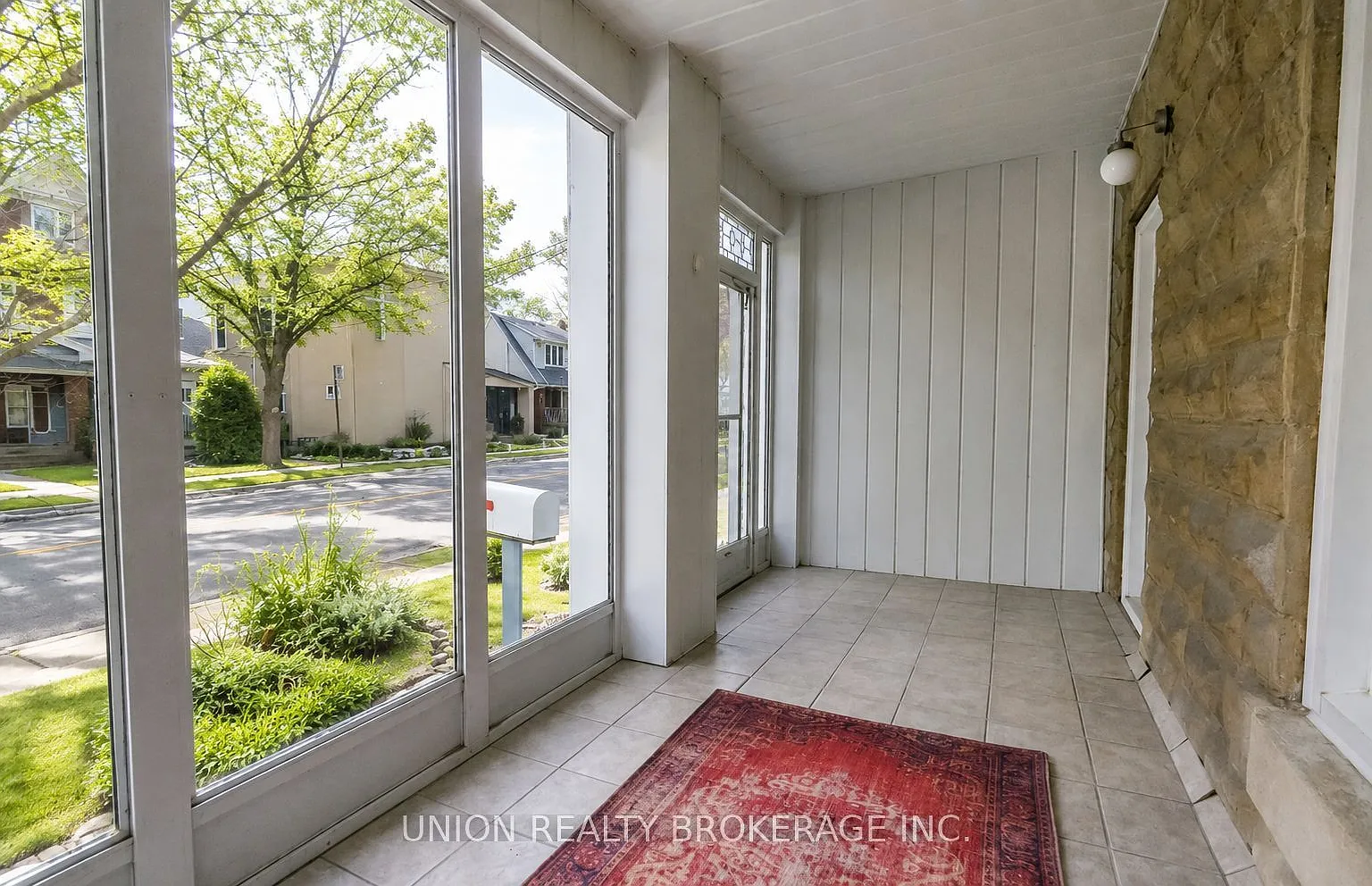 2 bed, $2,900 — Photo 3