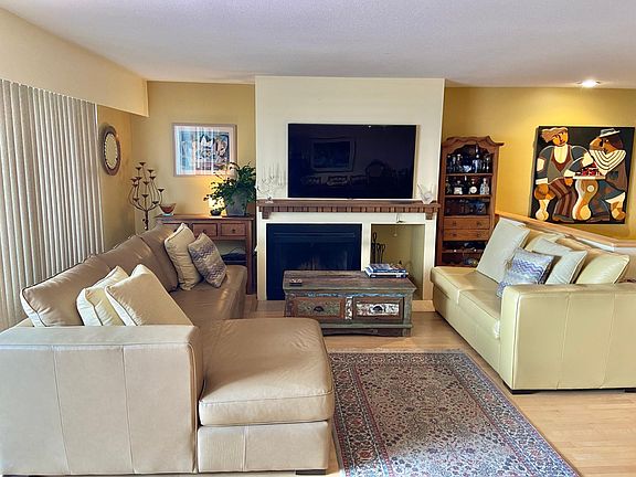 4th image of 2235 Folkestone Way #21