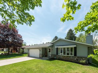 1722 N 37th St, Sheboygan, WI 53081