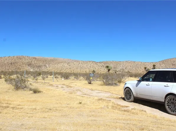 111 Near Chicago Rd, Lucerne Valley, CA 92356