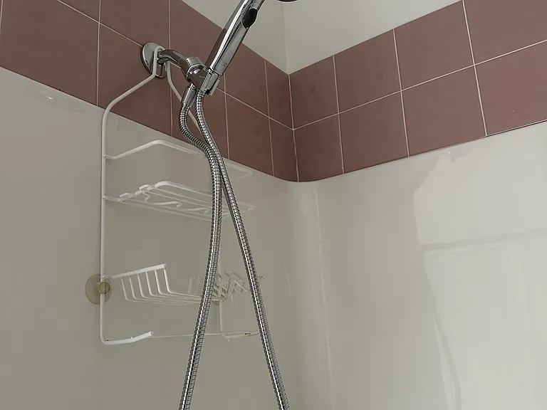 Faye Dr — Photo 12