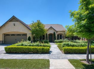 3544 Prescott Ave, Clovis, CA 93619