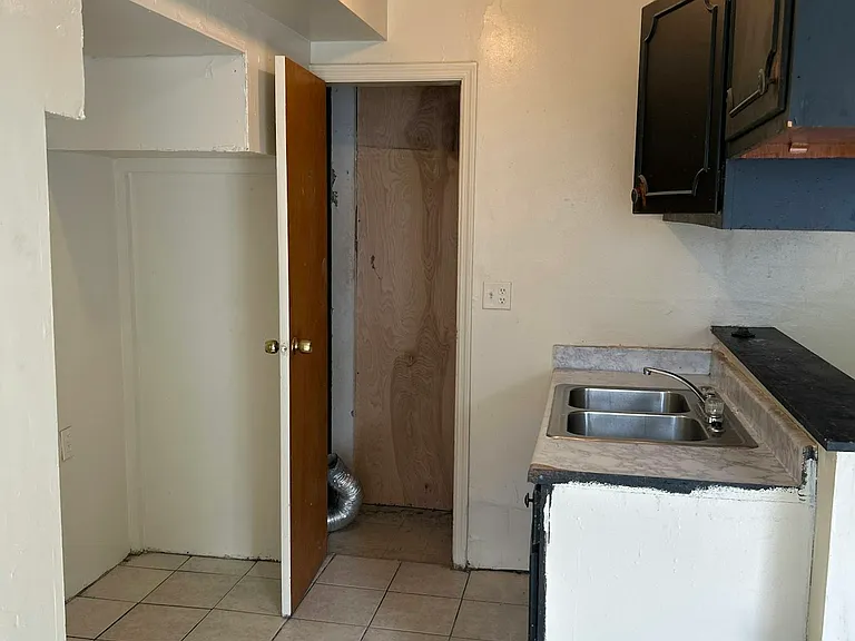 4069 Prescott Ave — Photo 17