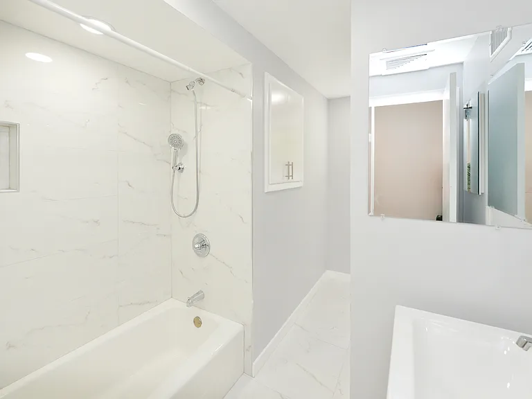 38 Griswold Pl — Photo 22