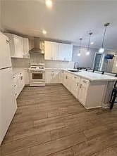 4 bed, 2.0 bath, 1354 sqft, $1,900 — Photo 4