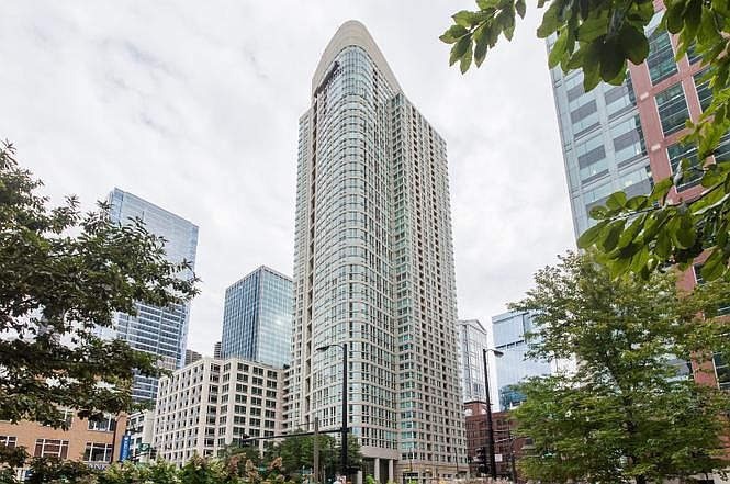 1st image of 345 N Lasalle St #1909