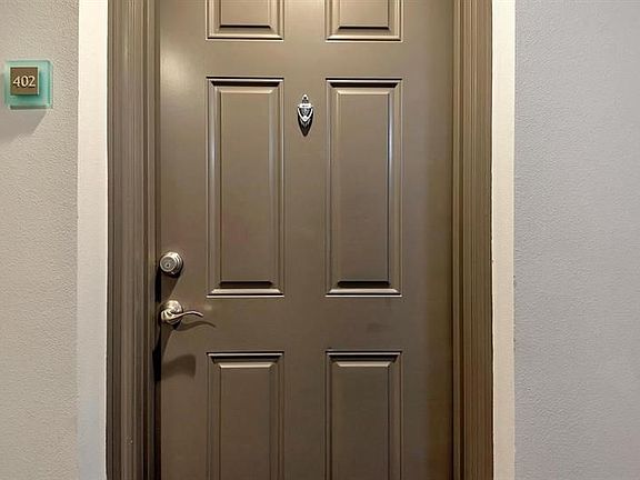2nd image of 2421 NE 65th St APT 402