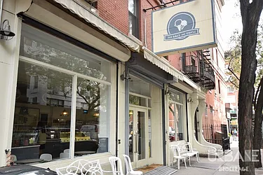 Rented by Urbane Brokerage