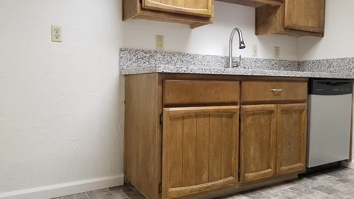 8156 Sunrise East Way — Photo 5